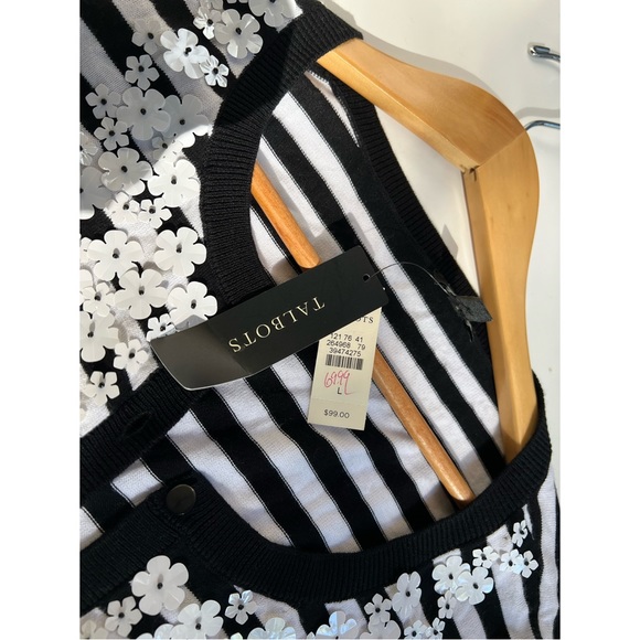 Talbots — Striped Cardigan w/ floral sequin •Cardigan con lentejuelas de flores• - Picture 3 of 8